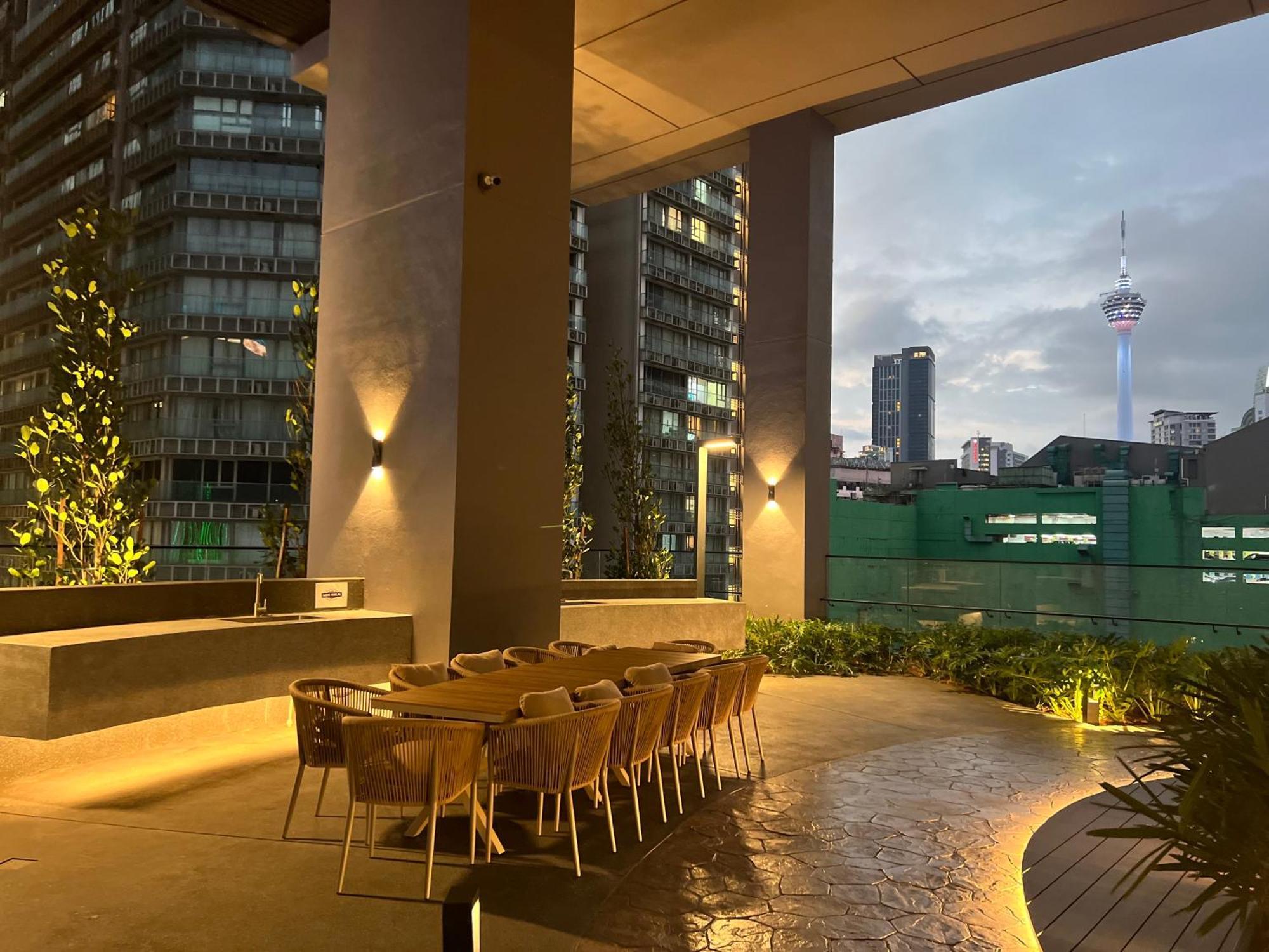 Popular Suites At Axon Residence Klcc Куала-Лумпур Экстерьер фото